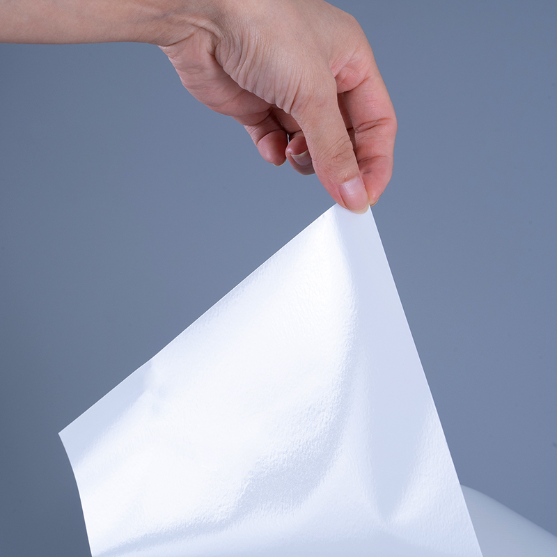 Mürekkep Püskürtmeli Baskı için Akrilik Yapışkanlı Jumbo Rulo ile 25mic Parlak PET Vinil Film Etiket Malzemeleri